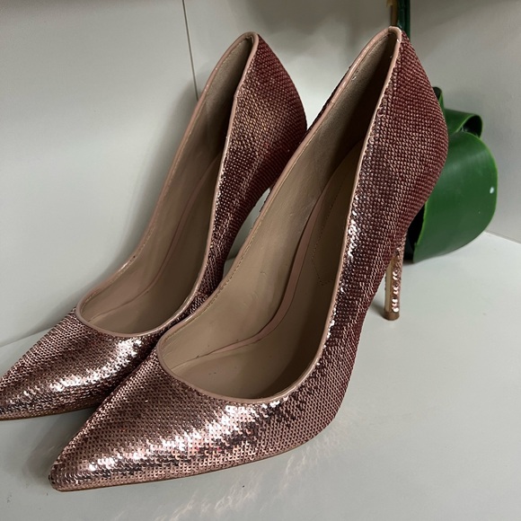 Aldo shoes Elegant Sequin Stiletto Heels - Picture 8 of 8